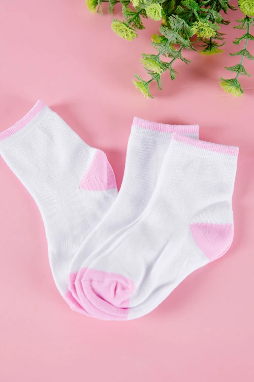 جوارب بناتي لون أبيض و وردي 3 حبات