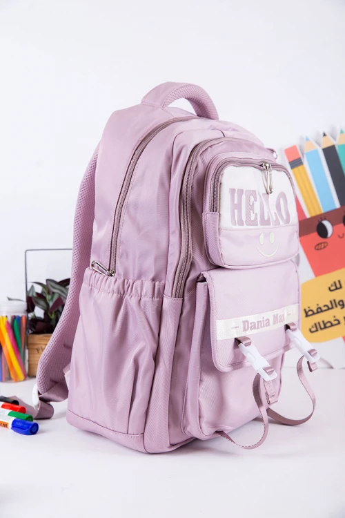 شنطة ظهر مدرسية متعددة الألوان بجيوب متعددة مع مقلمة