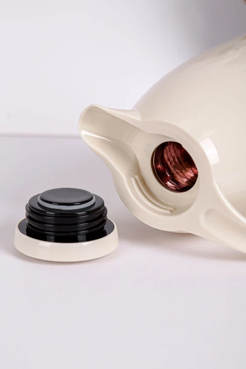 ترمس للقهوة و الشاي لون اوف وايت حافظ للحرارة و البرودة بسعة 1 لتر