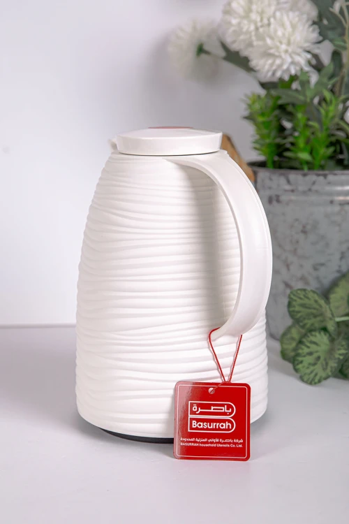 ترمس للقهوة و الشاي لون أبيض مموج حافظ للحرارة و البرودة بسعة 1 لتر