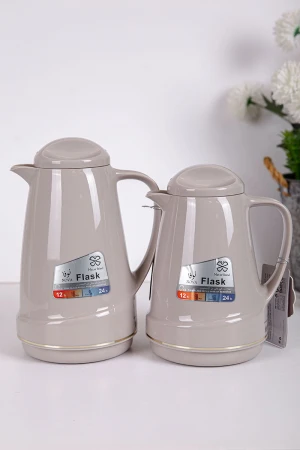 طقم 2 ترامس للقهوة و الشاي لون بيج غامق حافظ للحرارة و البرودة بسعة 1.6 لتر