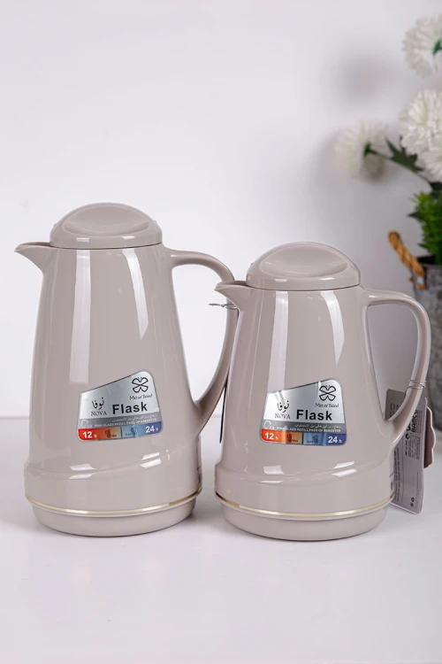 طقم 2 ترامس للقهوة و الشاي لون بيج غامق حافظ للحرارة و البرودة بسعة 1.6 لتر