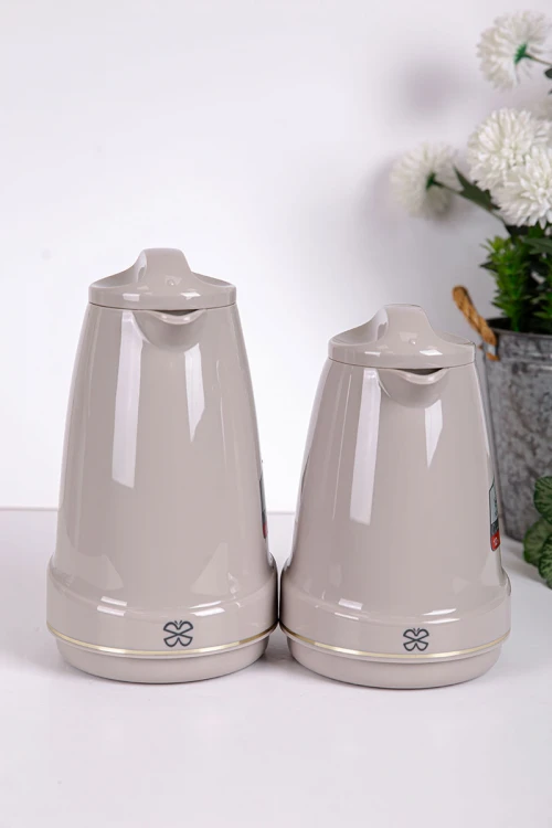 طقم 2 ترامس للقهوة و الشاي لون بيج غامق حافظ للحرارة و البرودة بسعة 1.6 لتر