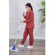 بيجامة عاملة قطعتين متعددة الألوان بلوزة بياقة مطوية بأزرار و جيوب من الأمام بأكمام طويلة مع بنطلون طويل