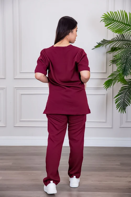 سكراب-طبي-قطعتين-متعدد-الألوان-بلوزة-بياقة-قصة-سبعة