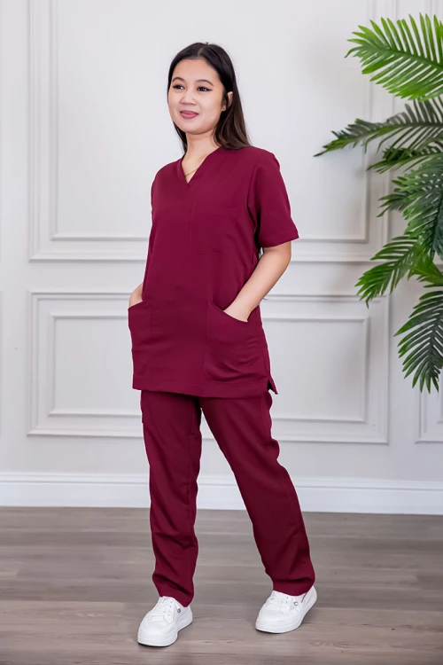 سكراب-طبي-قطعتين-متعدد-الألوان-بلوزة-بياقة-قصة-سبعة