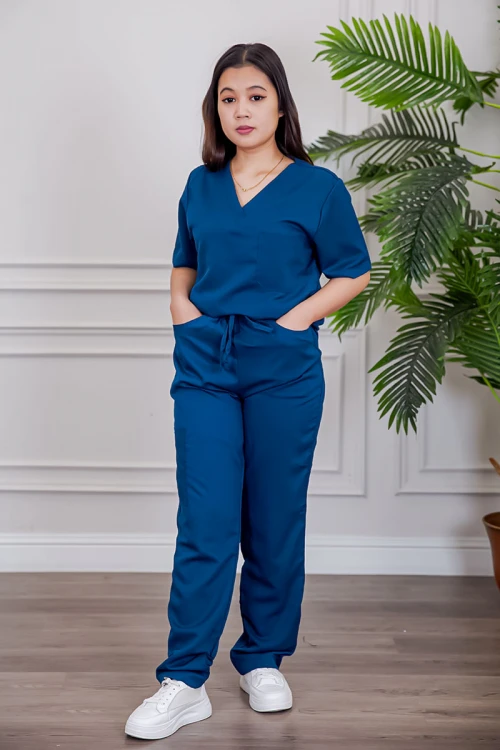 سكراب-طبي-قطعتين-متعدد-الألوان-بلوزة-بياقة-قصة-سبعة