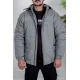 جاكيت رجالي شتوي منفوخ لون رمادي بقبعة رأس منفصلة قابلة للتركيب و أكمام طويلة بجيوب وسحاب من الأمام