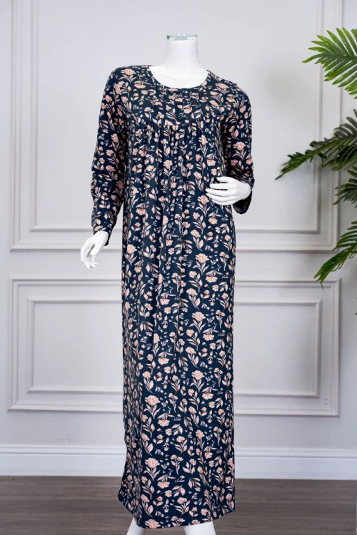 قميص نسائي طويل لون كحلي مشجر بالبيج ياقة دائرية بأزرار و بأكمام طويلة