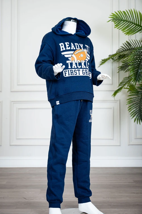 طقم-قطعتين-ولادي-شتوي-لون-كحلي-مزين-بكتابات-و-رسومات-