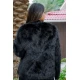 جاكيت فرو نسائي أسود بأكمام طويلة  وأزرار  من الأمام
