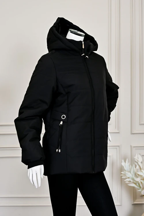 جاكيت نسائي شتوي أسود بقبعة ثابتة مزينة بفرو بسحاب وجيوب أمامية