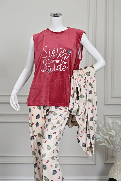 بيجاما نسائية شتوية 3 قطع بلوزة داخلية لون وردي بياقة دائرية بدون أكمام