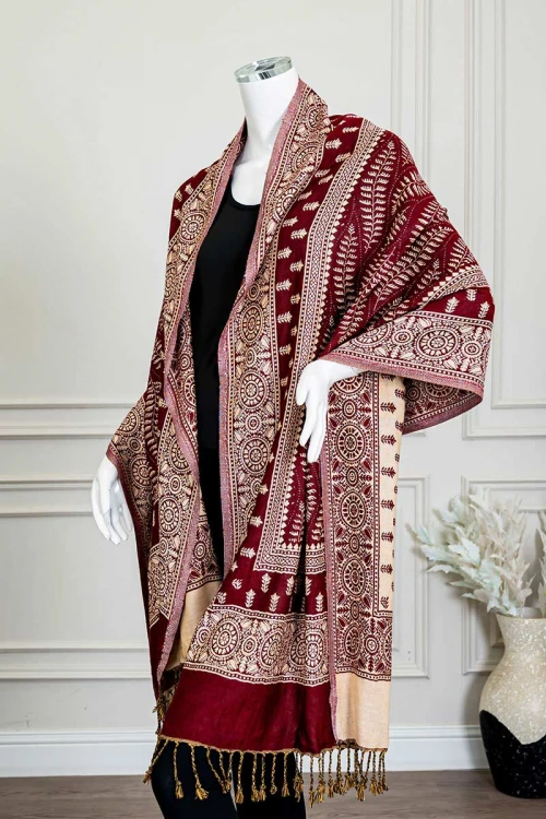 شال كشميري نسائي متعدد الألوان بنقوش ملونة