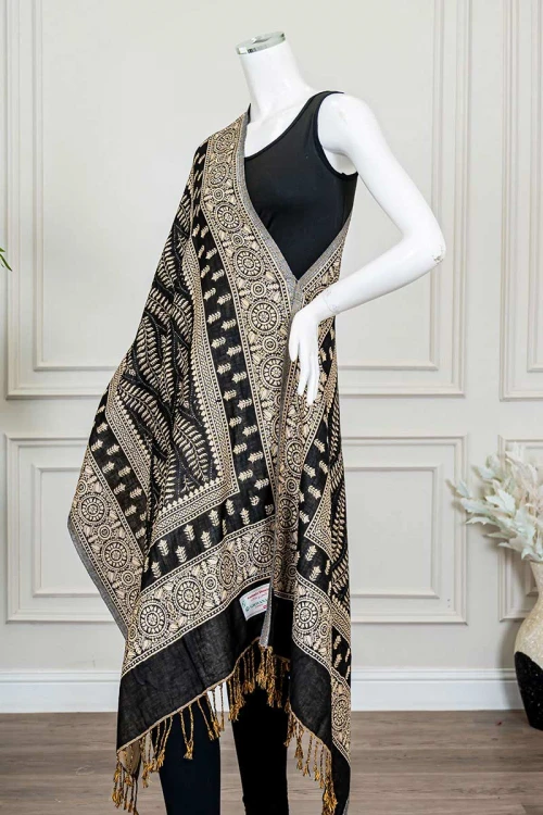 شال كشميري نسائي متعدد الألوان بنقوش ملونة