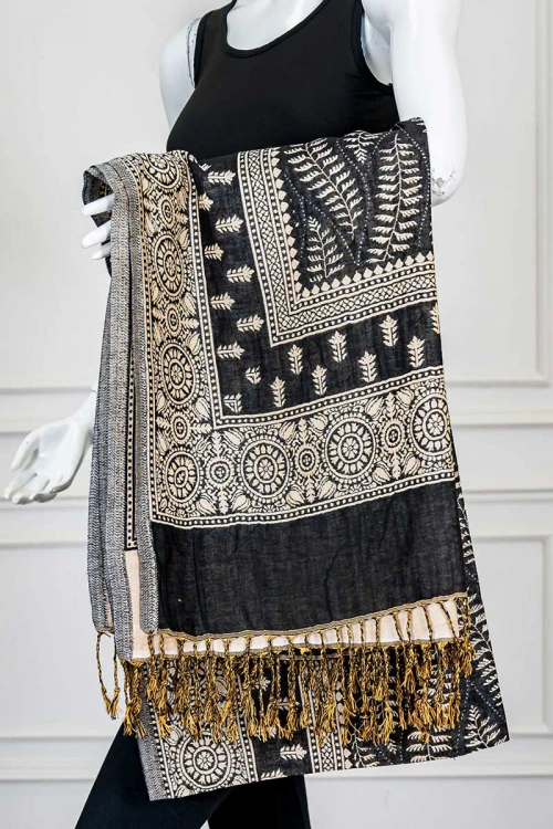 شال كشميري نسائي متعدد الألوان بنقوش ملونة