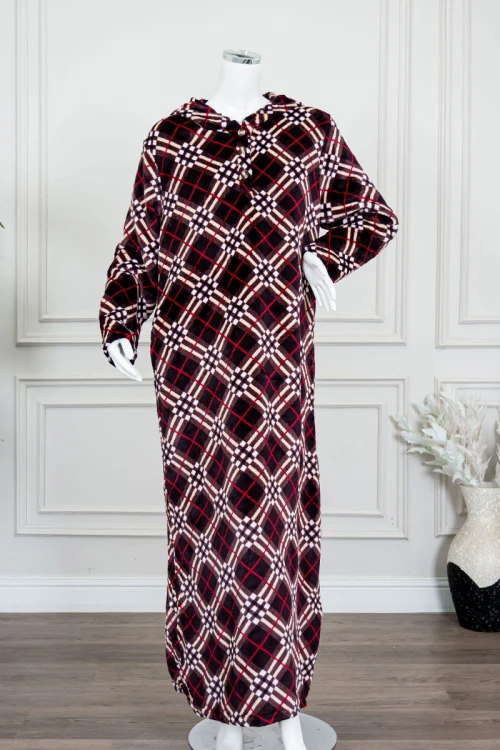 قميص-نسائي-طويل-شتوي-متعدد-الألوان-مع-تداخلات-بأشكال-