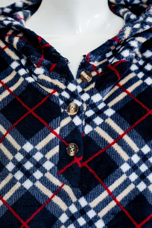 قميص-نسائي-طويل-شتوي-متعدد-الألوان-مع-تداخلات-بأشكال-