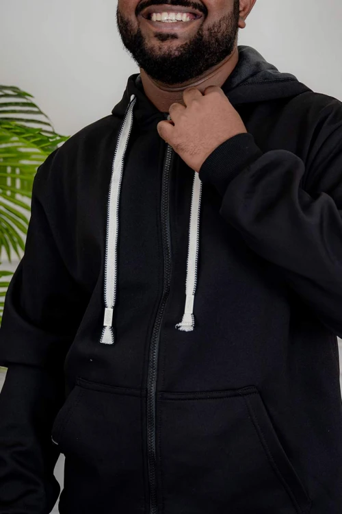 طقم-رجالي-شتوي-قطعتين-لون-أسود-ببلوفر-هودي-قبعة-متصلة