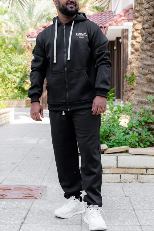 طقم-رجالي-شتوي-قطعتين-لون-أسود-ببلوفر-هودي-قبعة-متصلة