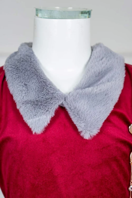 فستان-بناتي-طويل-متعدد-الألوان-مزين-بالفرو-في-الياقة-