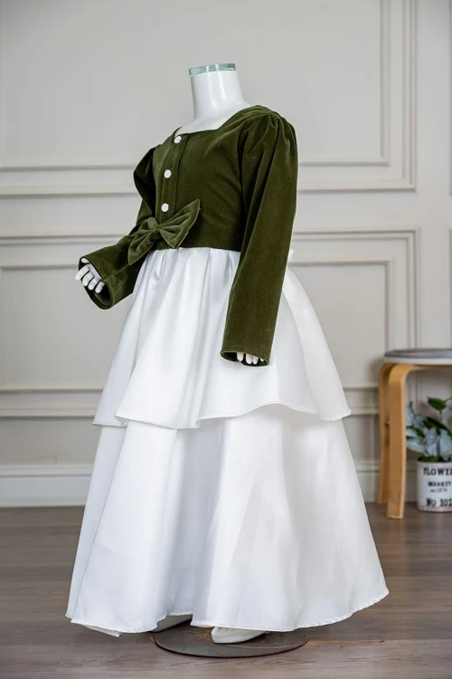 فستان بناتي طويل متعددة الألوان مزين بأزرار و فيونكة من الأمام ياقة مربعة و بأكمام طويلة و رباط في الخلف