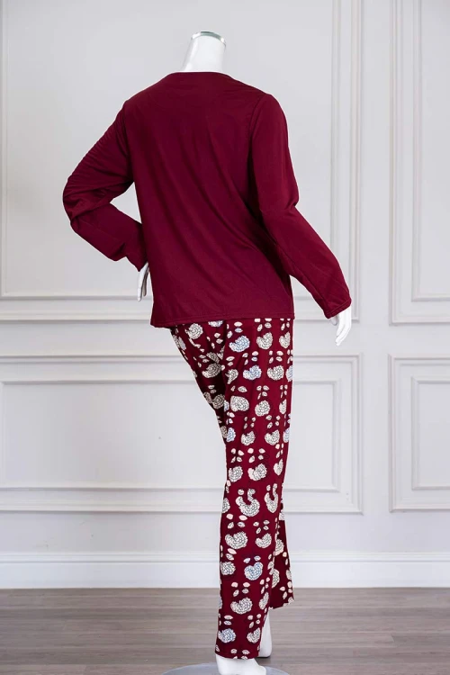 بيجاما-نسائية-قطعتين-لون-عودي-برسومات-و-كتابات