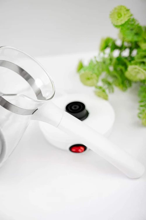 مكينة قهوة كهربائية لون أبيض  540-653 واط