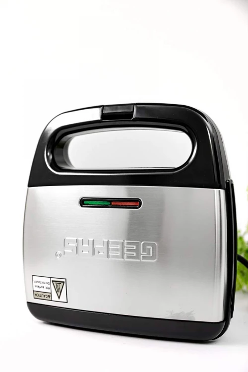 جهاز شواية كهربائي لون أسود و رمادي مكون من ألواح غير لاصقة بقوة 750 واط