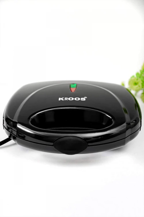 سخان ساندويتشات كهربائي لون أسود مكون من ألواح مسطرة غير لاصقة بقوة 750 واط