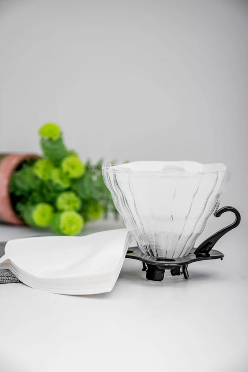 شنطة قهوة لون أسود لتحضير قهوة مقطرة v60 من 15 قطعة متكاملة