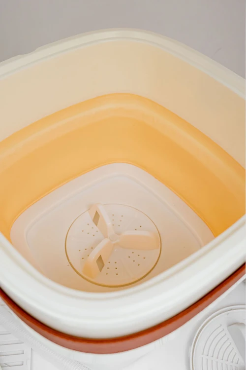 غسالة متنقلة قابل للطي متعدد الاوان بسعة 11 لتر و بقوة 40 واط