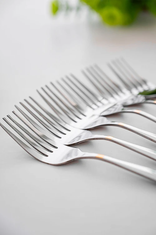 شوك أكل بأطراف ذهبية مزخرفة 12 حبة