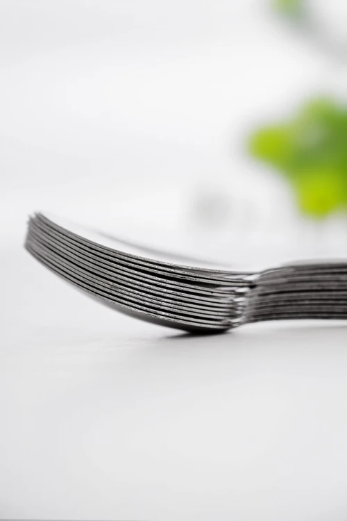 طقم ملاعق أكل مزينة بنقوش في المقبض 12 حبة