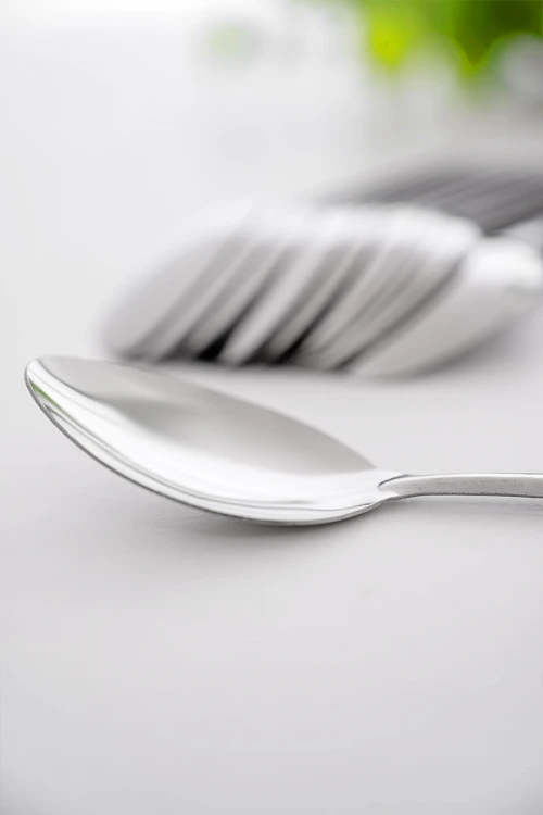 طقم ملاعق أكل مزينة بنقوش في المقبض 12 حبة