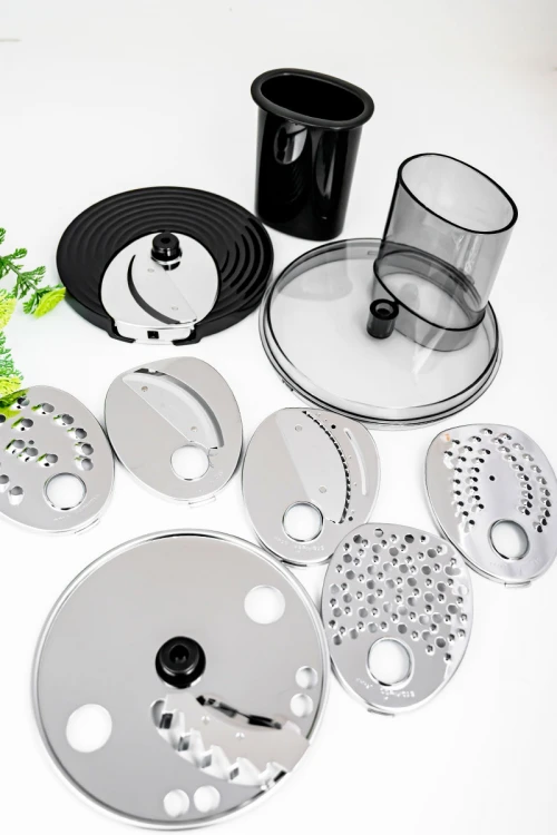 قطاعة خضار كهربائية من Denx لون أسود متعددة الوظائف بشفرات من الفولاذ المقاوم للصدأ بقوة 200 واط