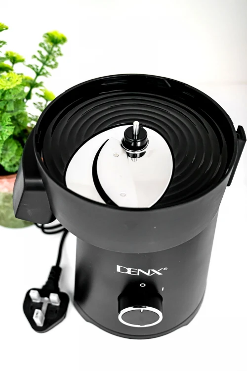 قطاعة خضار كهربائية من Denx لون أسود متعددة الوظائف بشفرات من الفولاذ المقاوم للصدأ بقوة 200 واط