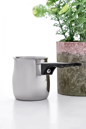 إبريق قهوة ستيل صغير لون فضي و أسود 