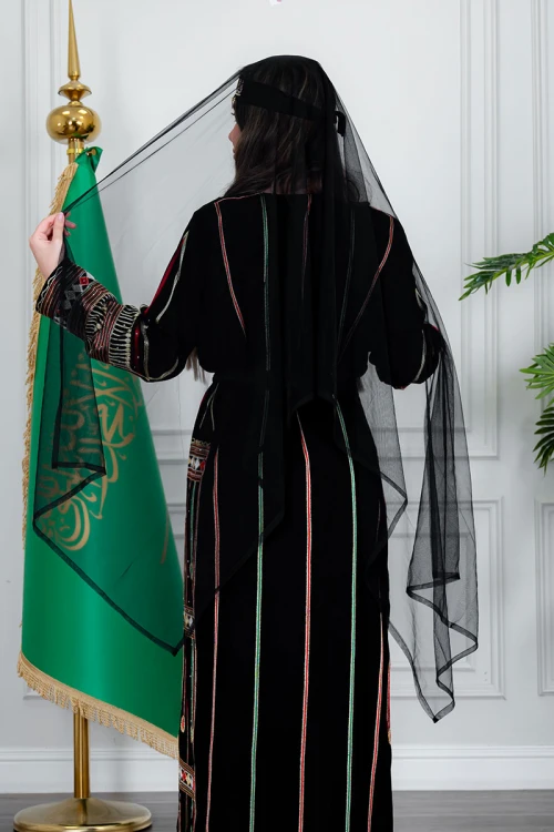 طرحة شيفون سادة لون أسود