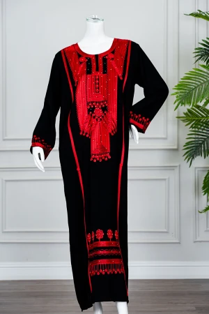 جلابية نسائي شمالي لون أسود بتطريز تراثي أحمر ياقة دائرية و أكمام طويلة