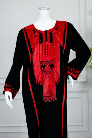 جلابية نسائي شمالي لون أسود بتطريز تراثي أحمر ياقة دائرية و أكمام طويلة
