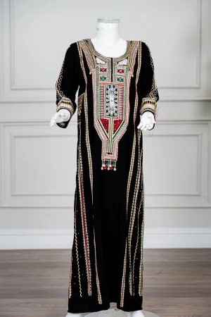 جلابية نسائي عسيري لون أسود بتطريز تراثي ملون ياقة دائرية و أكمام طويلة