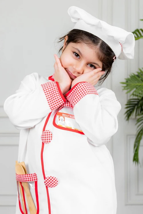 زي-تنكري-بمهنة-الطباخ-لون-أبيض-و-أحمر-بلوزة-بياقة-مطوية-