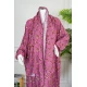 شرشف صلاة لون وردي مشجر بسحاب مخفي من الأمام و زم من الأكمام مع طرحة متصلة