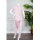 بيجاما نسائية قطعتين لون وردي بلوزة بياقة دائرية مزينة برسومات و كتابات من الأمام بأكمام قصيرة مع بنطلون طويل برباط في الخصر