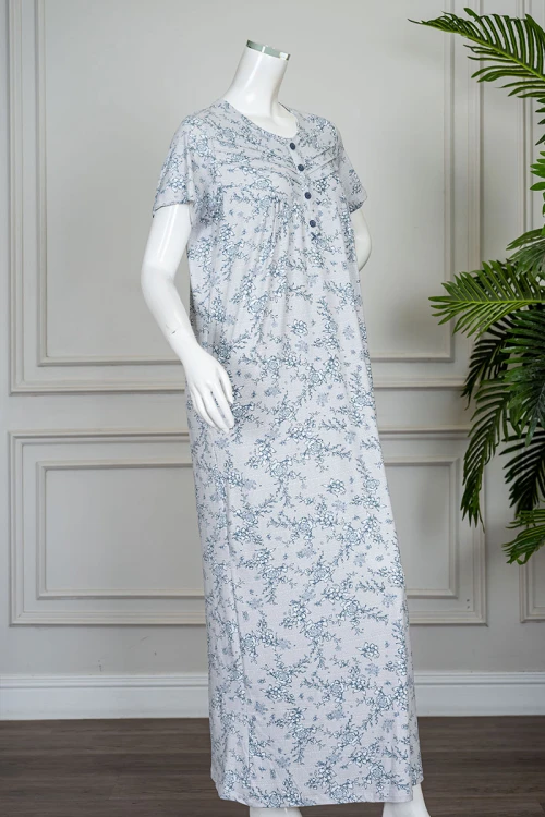 قميص نسائي طويل لون رمادي مشجر ياقة دائرية بأزرار من الأمام و بأكمام قصيرة