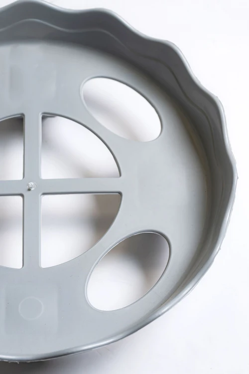 قاعدة جرة غاز بأربع عجلات