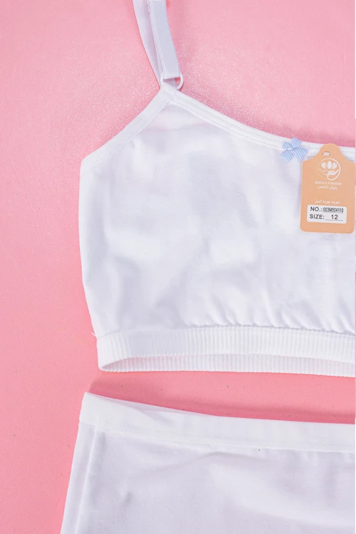 طقم داخلي قطعتين بناتي لون أبيض