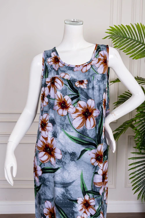 قميص نسائي قصير لون رصاصي مشجر ياقة دائرية و بدون أكمام