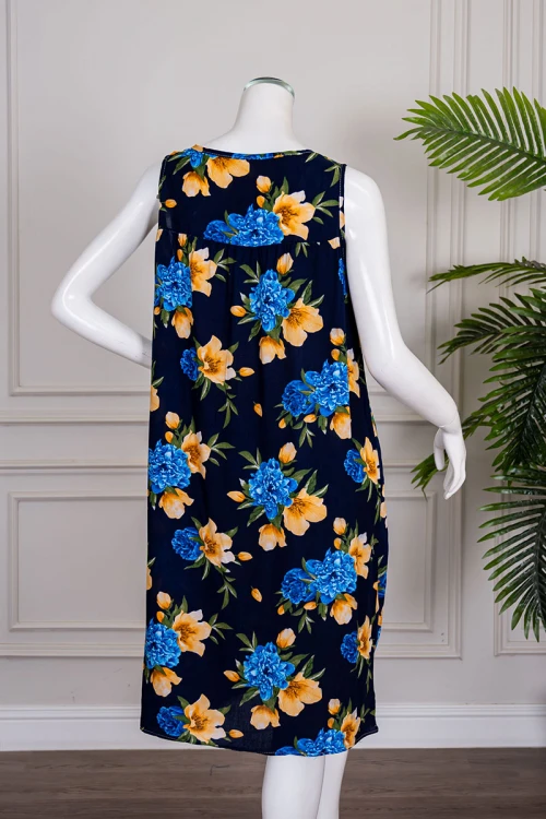 قميص نسائي قصير لون كحلي مشجر ياقة دائرية و بدون أكمام